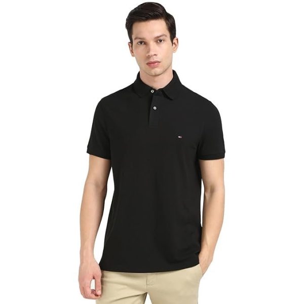 Tommy Hilfiger Men's Solid Regular Fit T-Shirt